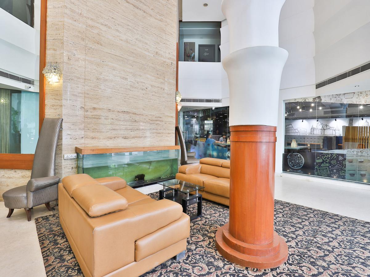 Oyo 1123 Hotel Rock Regency Ahmedabad Exterior photo
