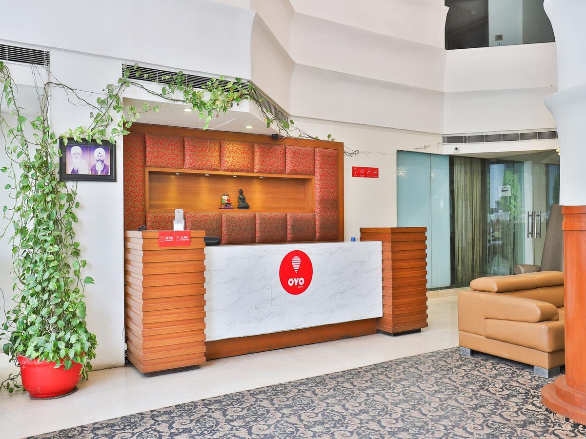 Oyo 1123 Hotel Rock Regency Ahmedabad Exterior photo